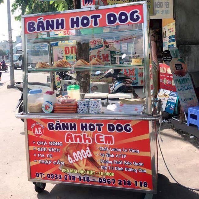 Xe bán hotdog