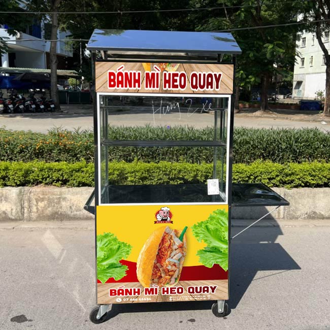 Xe bánh mì heo quay