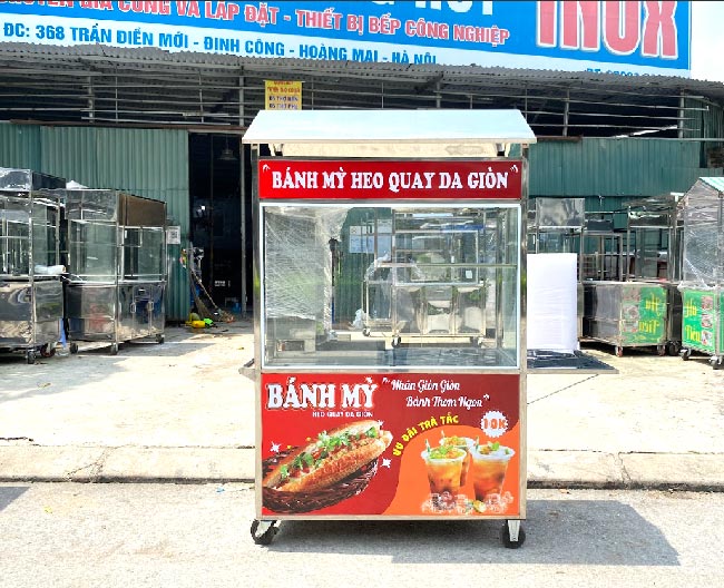 xe bánh mì heo quay quang huy