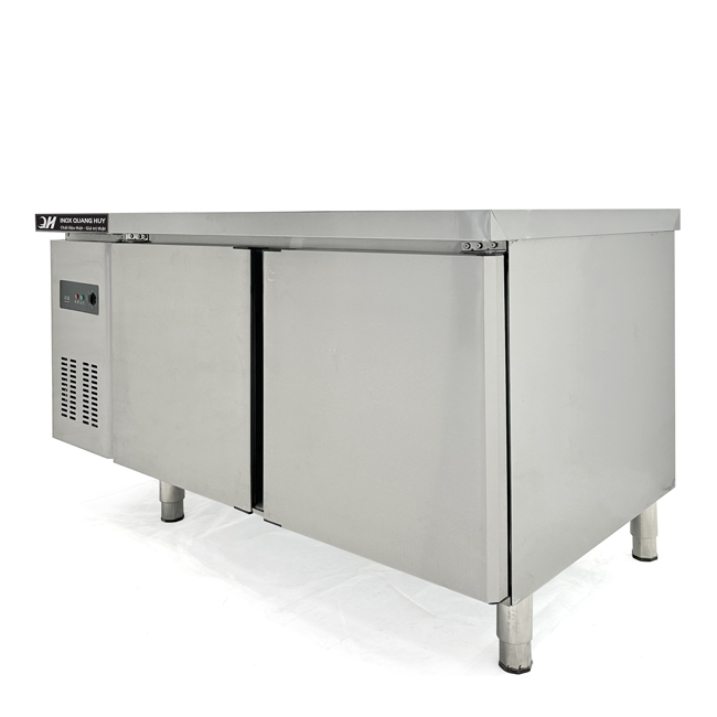 Tủ mát bàn chặt 1m5 320L làm lạnh trực tiếp