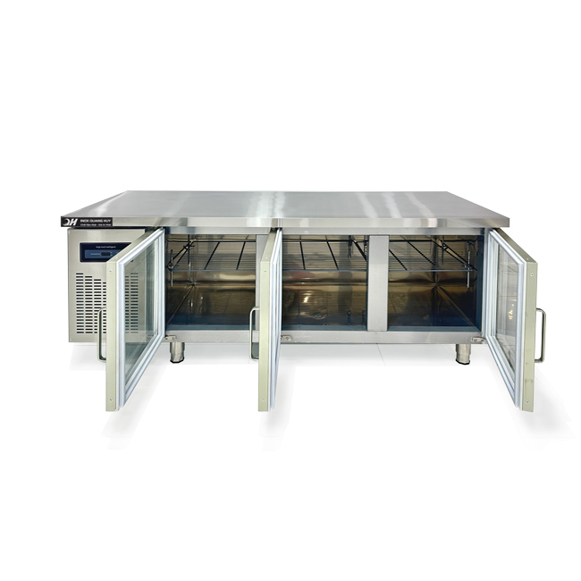 Tủ mát bàn chặt 1m8 330L làm lạnh trực tiếp